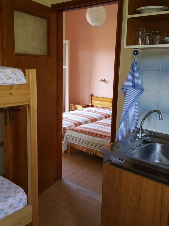 Guesthouse Karidia Skala Eresou Zewnętrze zdjęcie